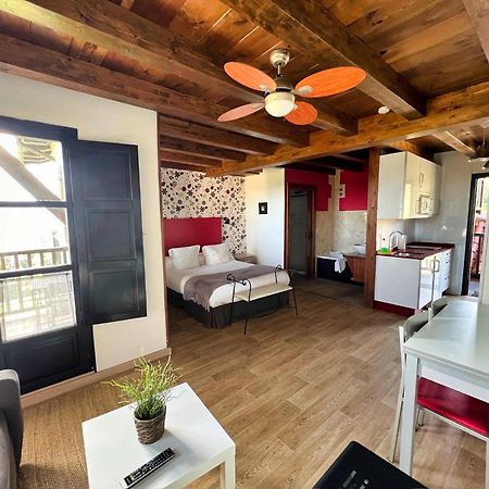 Apartamentos Spa Casco Historico De Isla - Alojateisla Luaran gambar