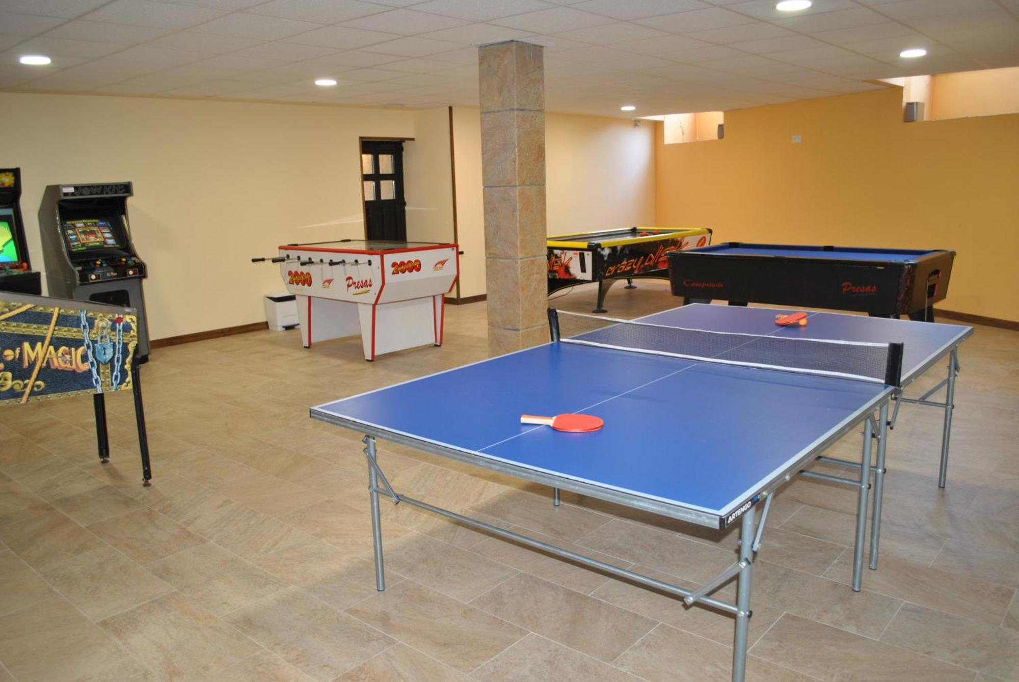 Apartamentos Spa Casco Historico De Isla - Alojateisla Luaran gambar