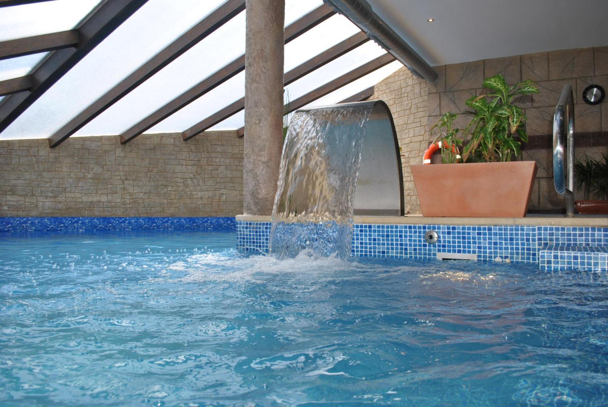 Apartamentos Spa Casco Historico De Isla - Alojateisla Luaran gambar