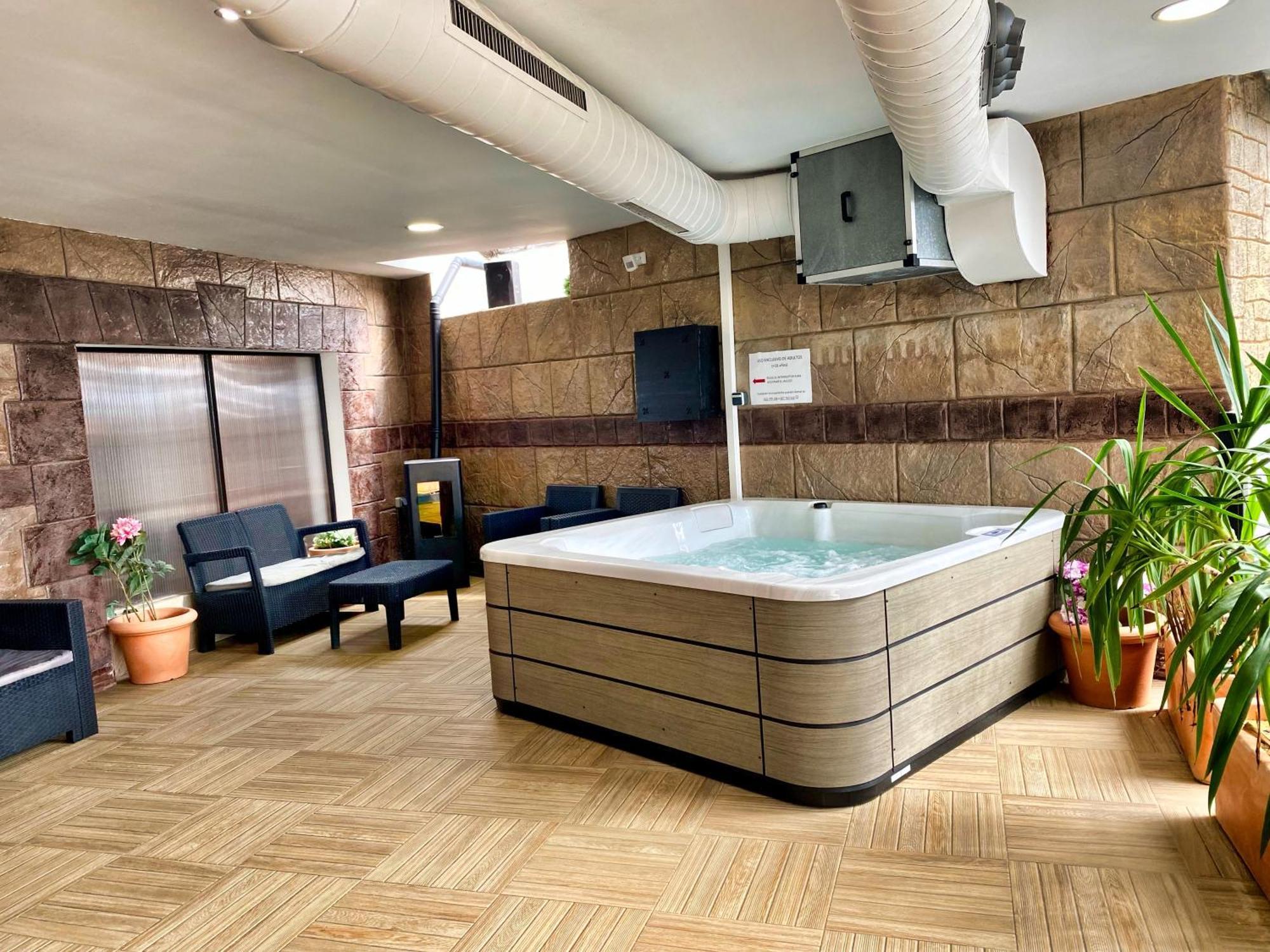 Apartamentos Spa Casco Historico De Isla - Alojateisla Luaran gambar