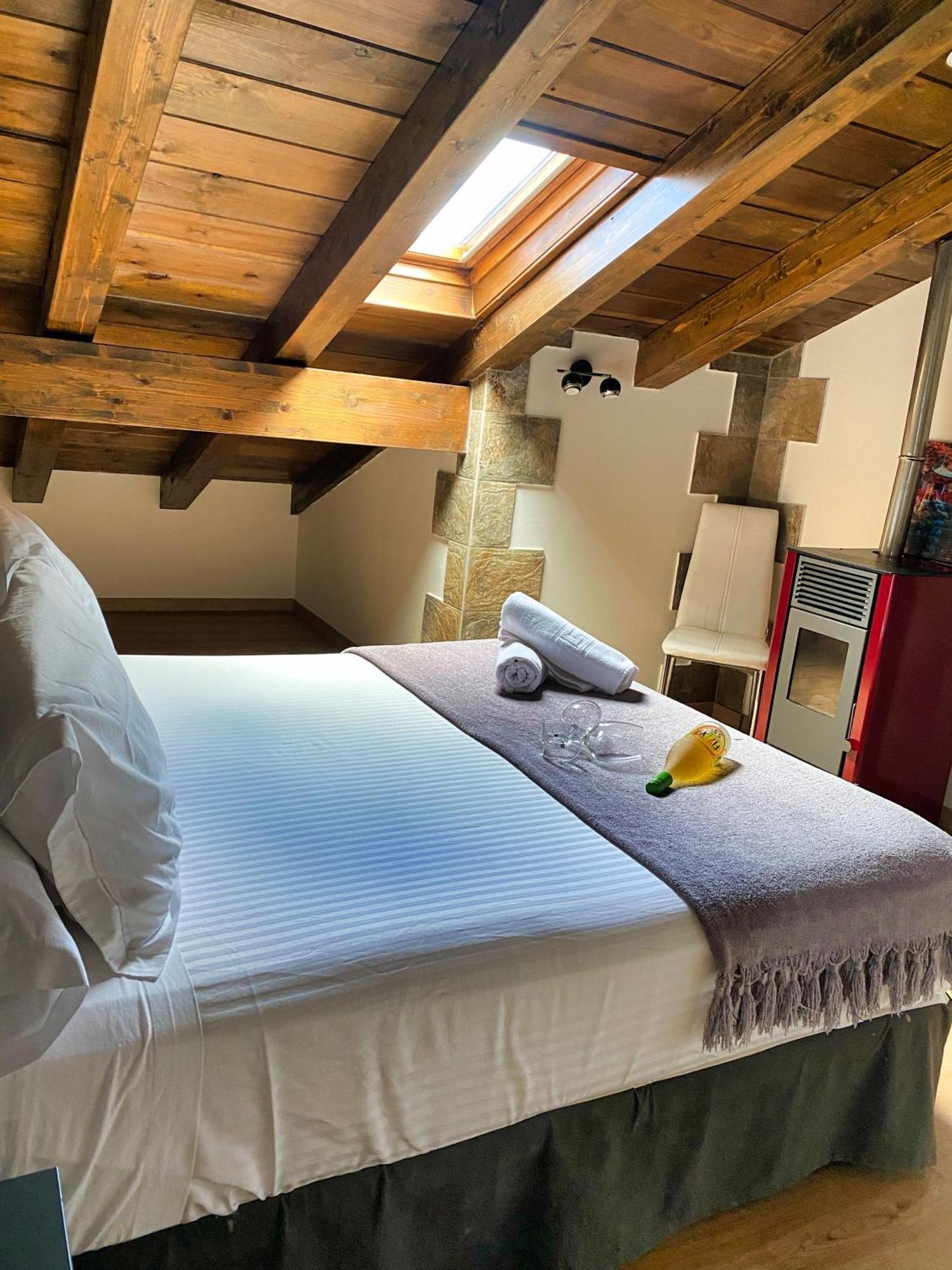 Apartamentos Spa Casco Historico De Isla - Alojateisla Bilik gambar