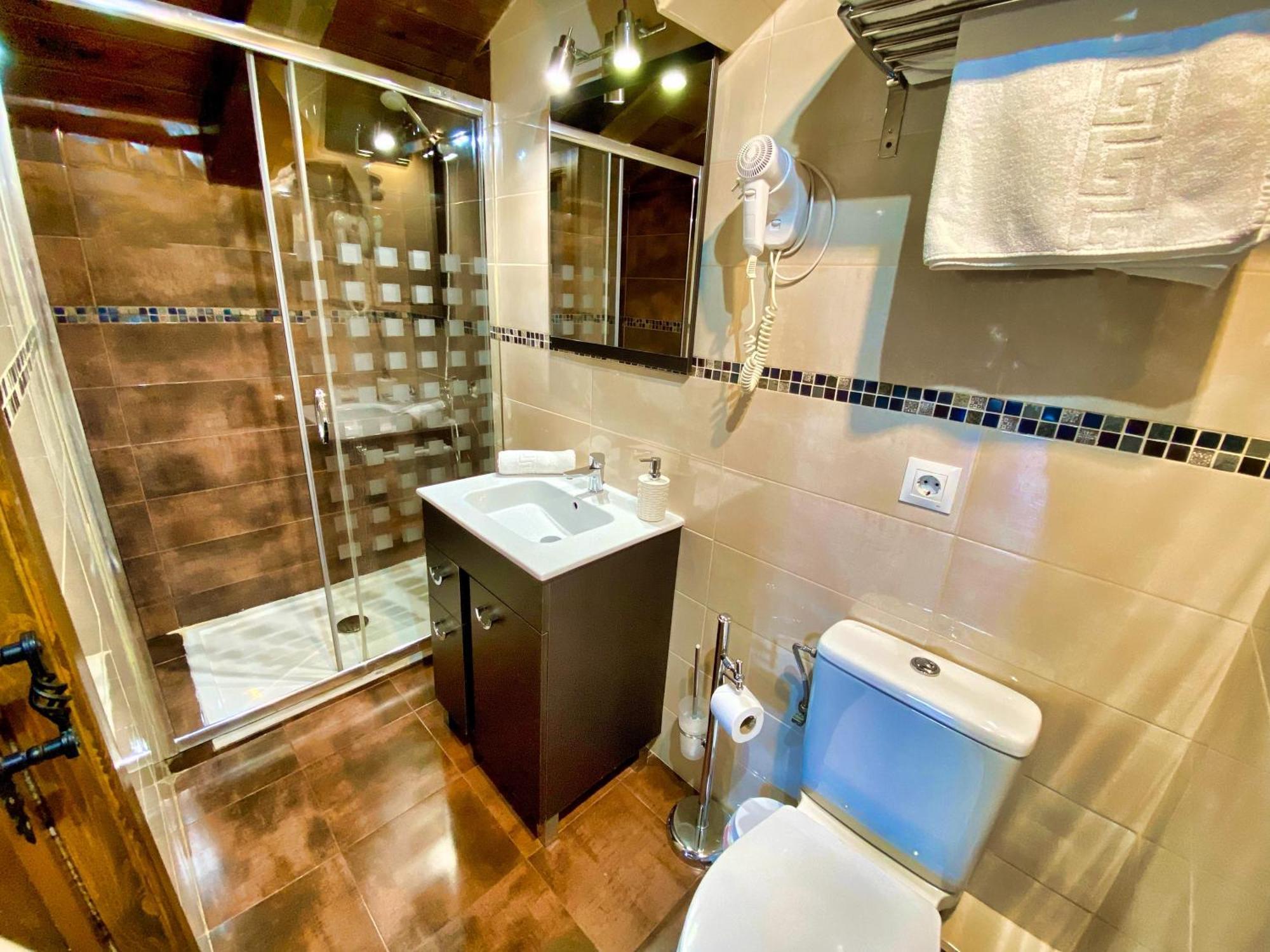 Apartamentos Spa Casco Historico De Isla - Alojateisla Bilik gambar