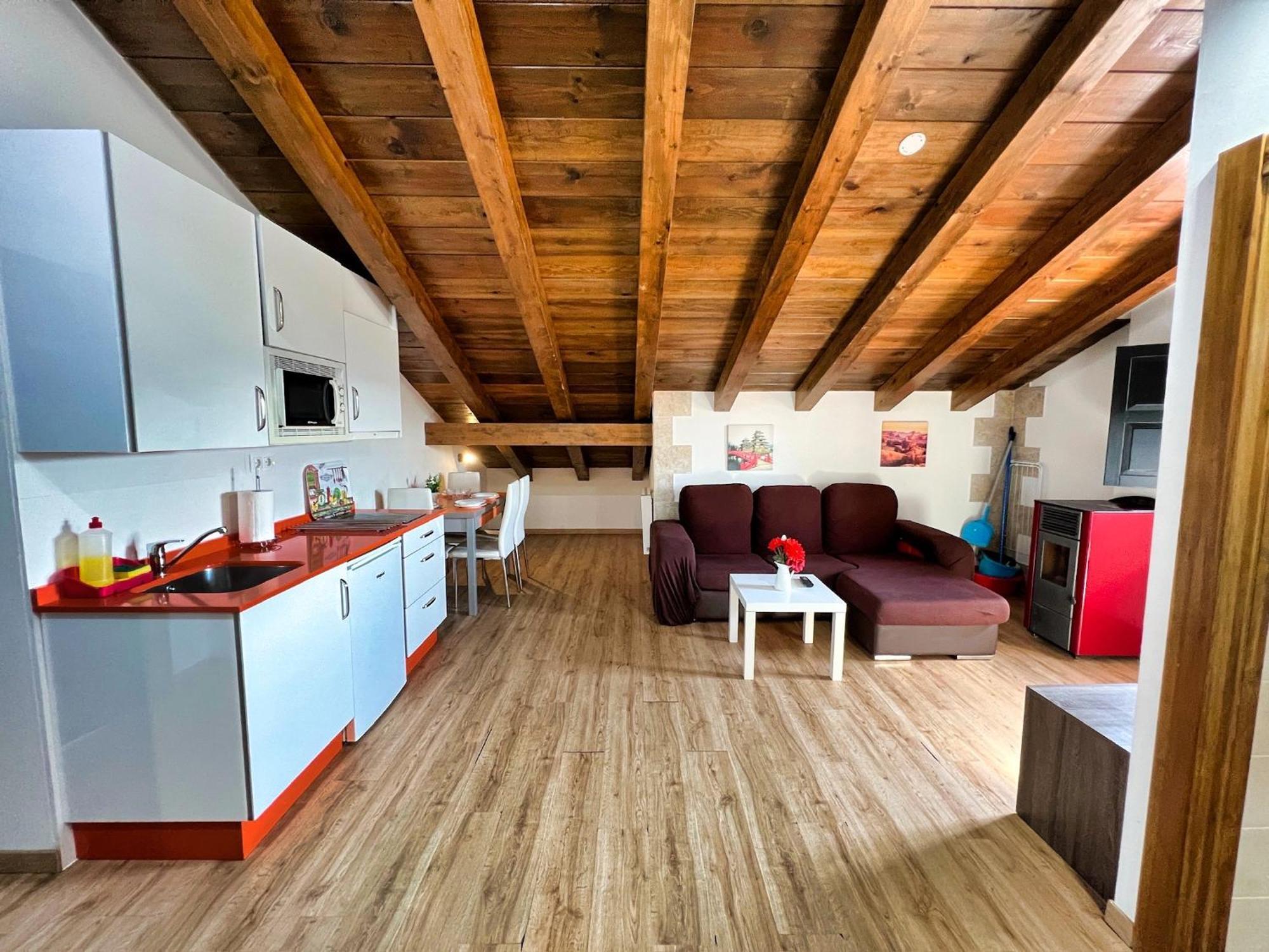 Apartamentos Spa Casco Historico De Isla - Alojateisla Luaran gambar
