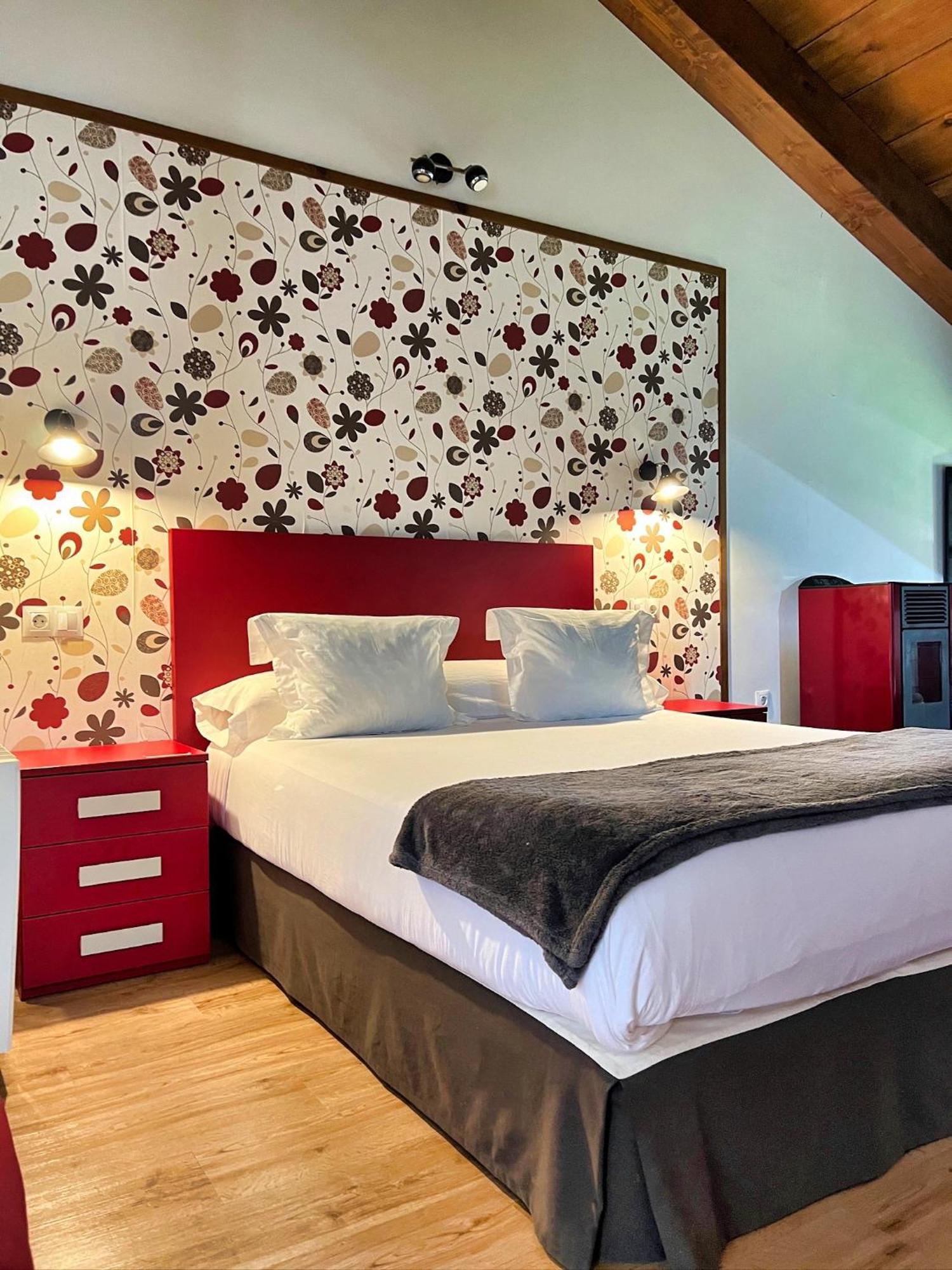 Apartamentos Spa Casco Historico De Isla - Alojateisla Luaran gambar