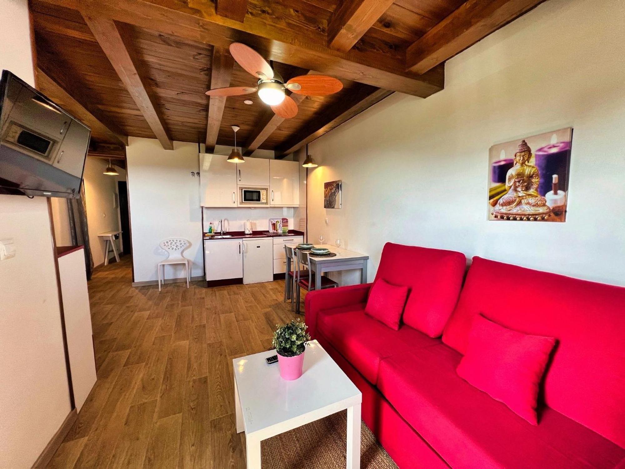 Apartamentos Spa Casco Historico De Isla - Alojateisla Luaran gambar